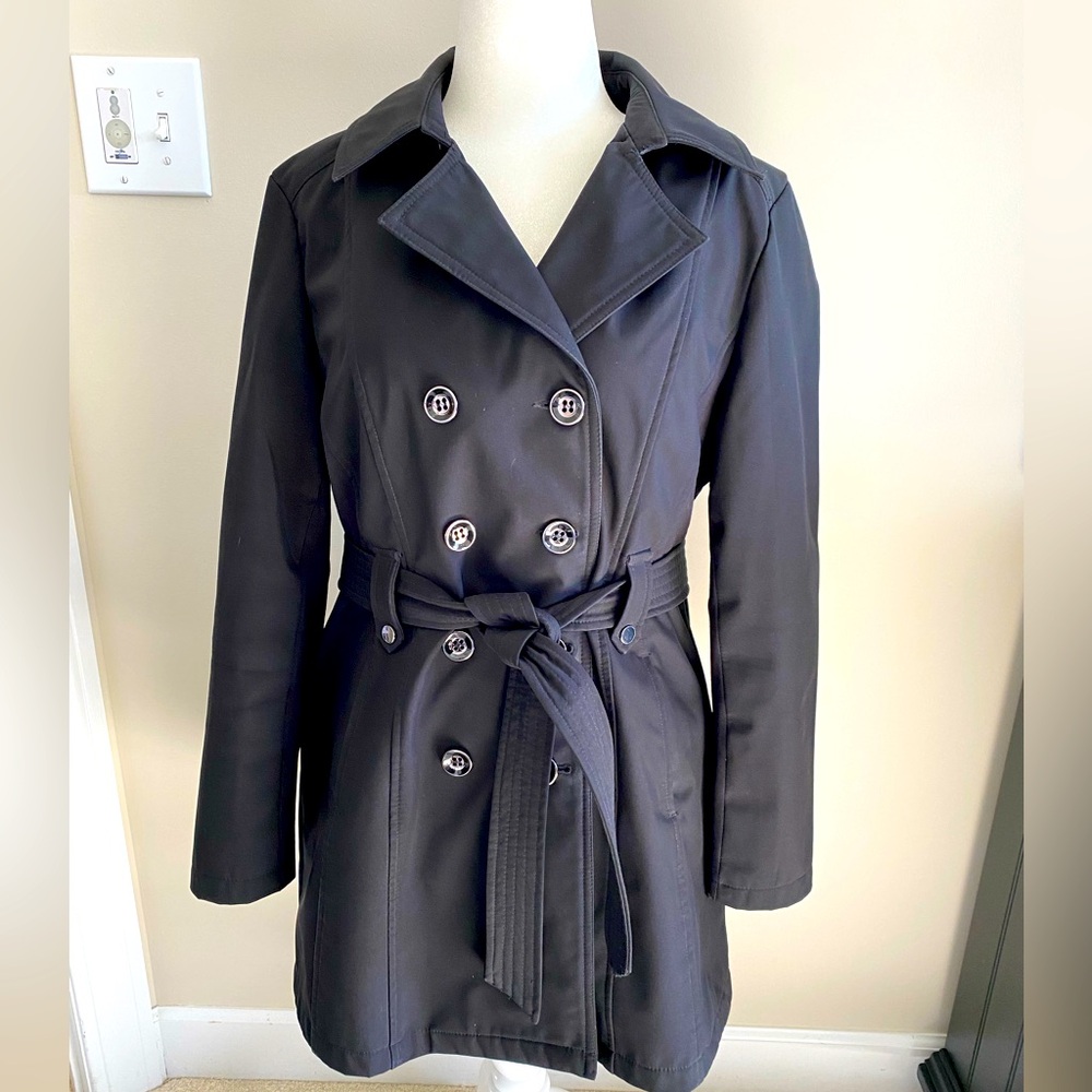 Women’s XL Raincoat with Soft Brushed Lining & Detachable Hood